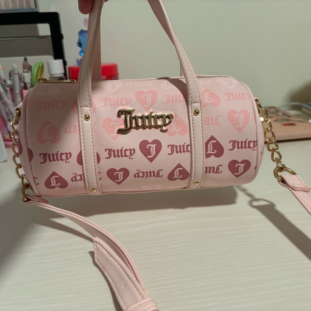 Juicy barrel bag